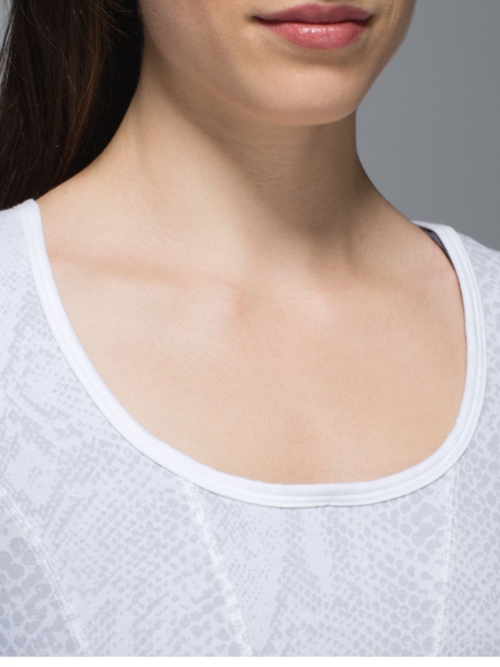 Lululemon Between the Lines Long Sleeve Scoop Neck Top in Snake Print Women sz M - Picture 4 of 13